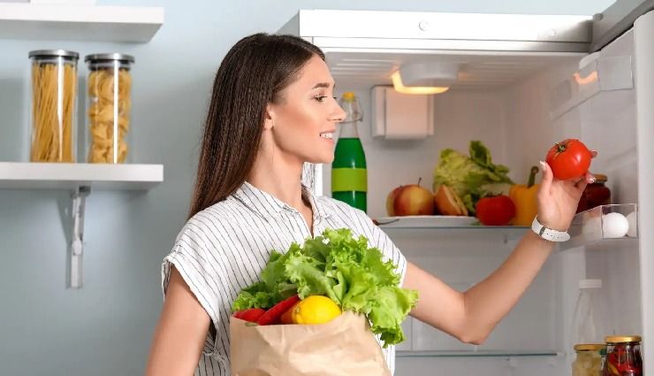 Foods-not-to-be-kept-in-the-fridge.jpg